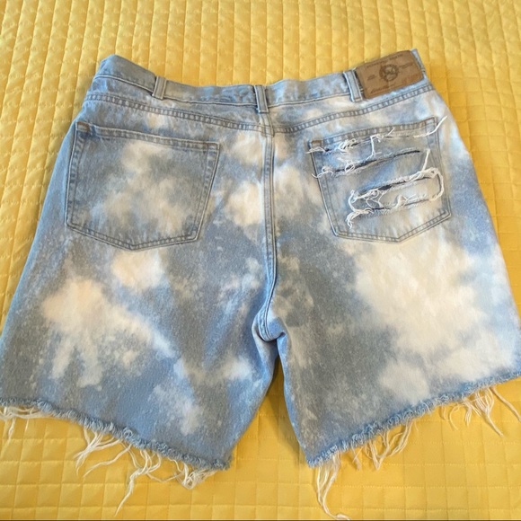 Destroyed , Distressed & Bleached CutOff Shorts 40 - Picture 3 of 7